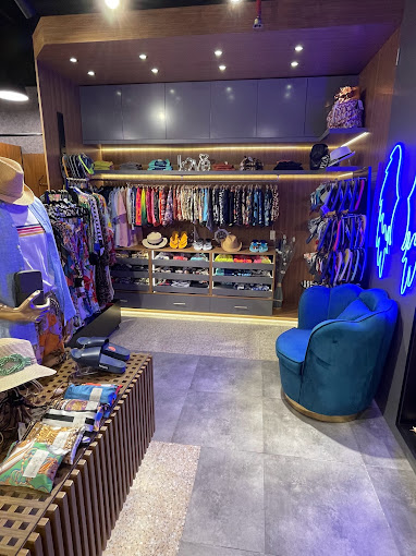 Retail Shop Fit-Out – Dubai